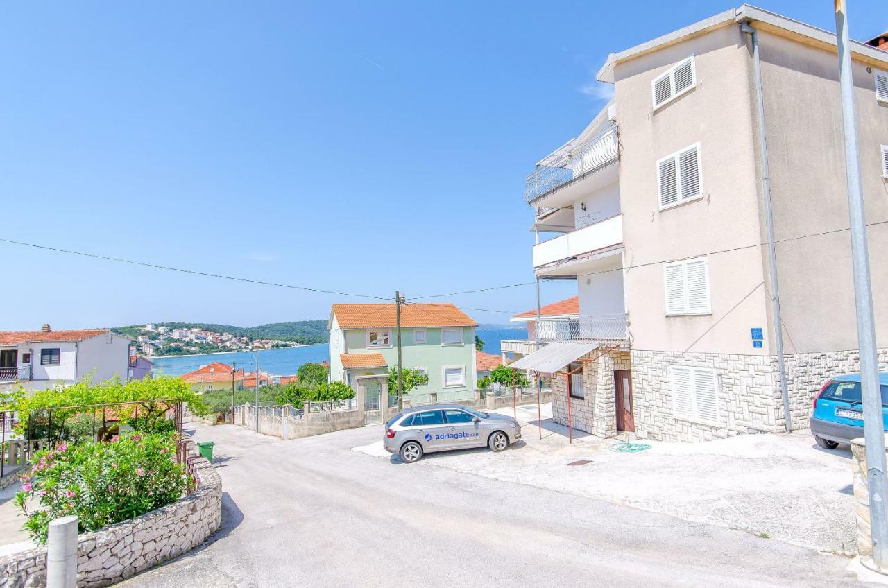 Apartment Ljubica Okrug Gornji Exterior photo